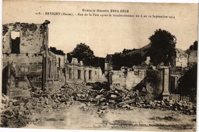 CPA Revigny-Rue de la Paix sprés bombardement (187942)