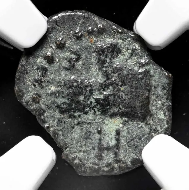 JUDAEA. Herod Archelaus. 4 BC - AD 6. Æ Prutah, Galley Prow, NGC VF