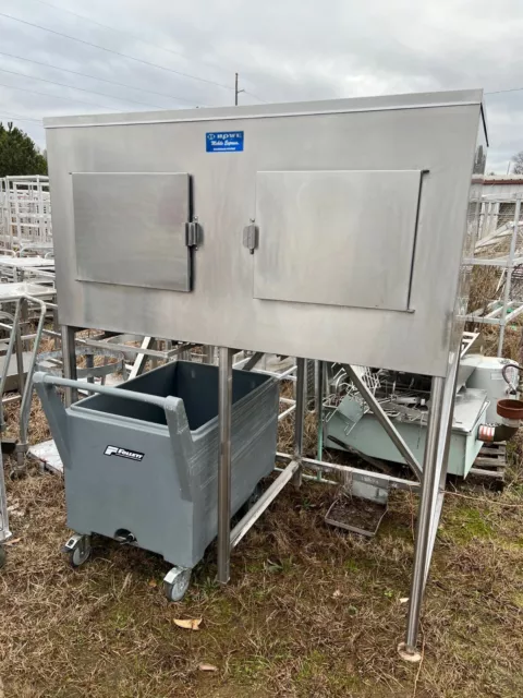 HOWE Commercial Mobile Express 2 Door Ice Machine Storage Bin w/Transport Cart