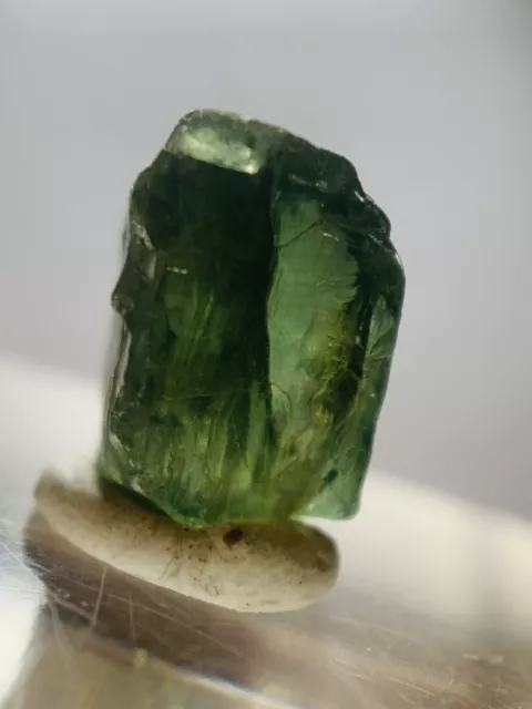 Kornerupine Verte De Madagascar 7,14ct FMG Minéraux