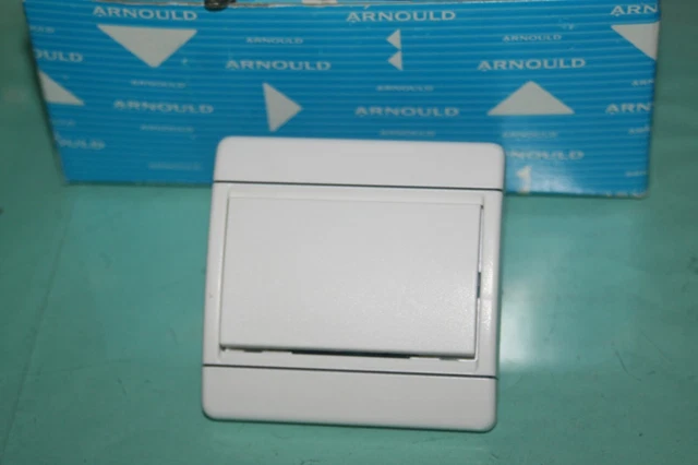 Lot ARNOULD 1001 2 interrupteurs simple coloris brun / marron