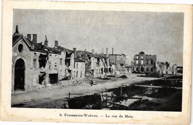 CPA Fresnes in Woevre-La rue de Metz (232360)