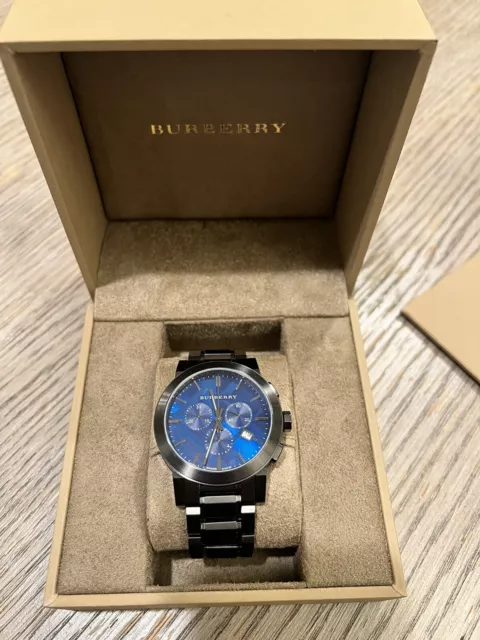 Burberry Blue Men's Watch - BU9365 Burberry Blue Men's Watch - BU9365