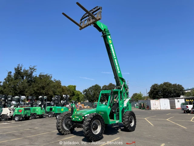 2015 Skytrak 8042 42' 8,000 lbs Telescopic Reach Forklift Telehandler bidadoo
