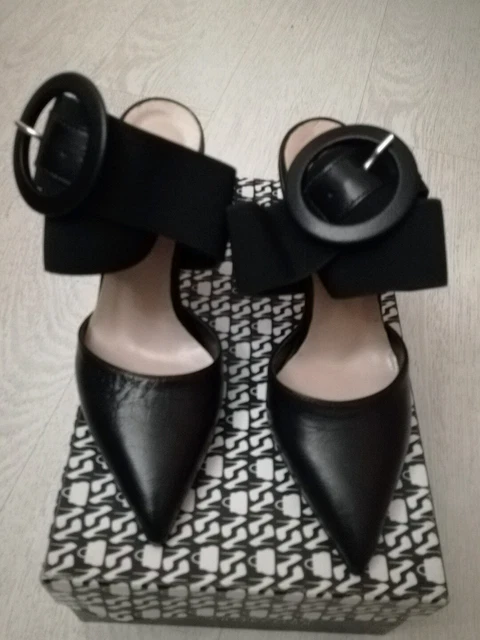 Decolte hotsell prima donna