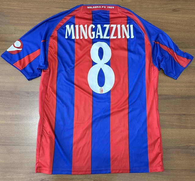 Maglia del Bologna campione d'Italia. Stile vintage