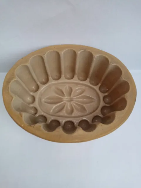 Vintage ceramic jelly or pate mould