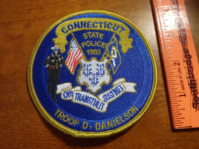 Connecticut state POLICE r Connecticut highway patrol TROOP D Danielson barracks