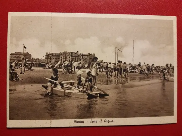 Rimini - Spiaggia - Dopo il bagno.