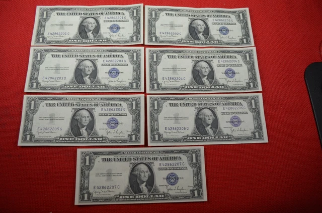 1935 Blue Seal One Dollar Silver Certificates 7 Consecutive Bills Uncirculated