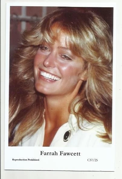 (B1) Farrah Fawcett Swiftsure Photo Postcard (C37/25) Filmstar Pin Up Glamor