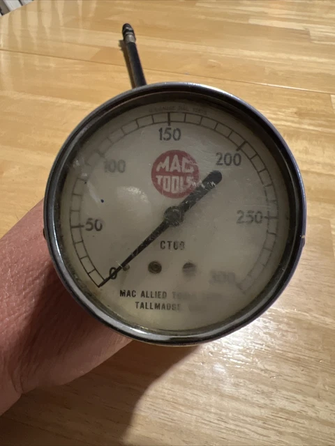 Vintage Mac Tools Pressure Gauge CT60. 0-300 psi