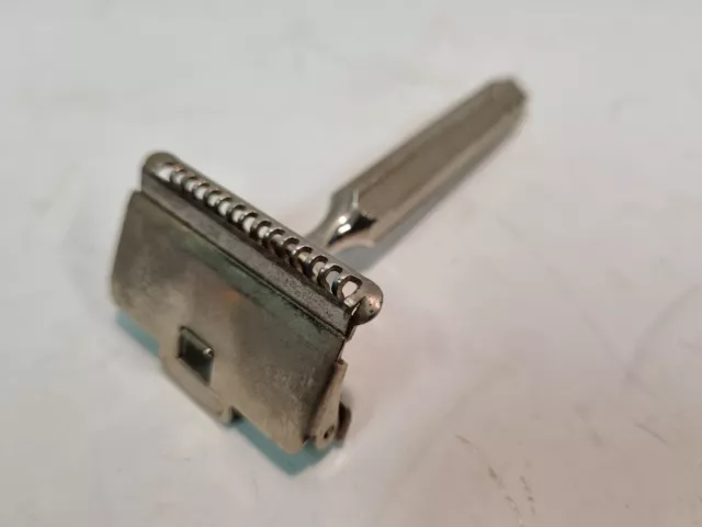 GEM Vintage Metal Razor Made In England - Hex handle #1 2