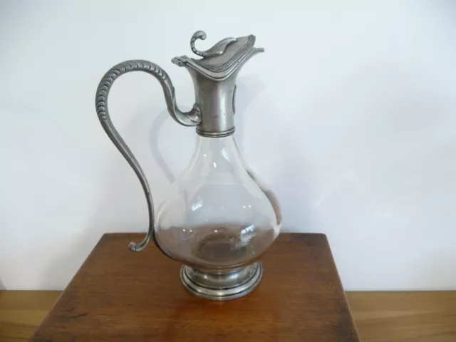 Carafe aiguière en verre et étain "Les étains du Manoir"