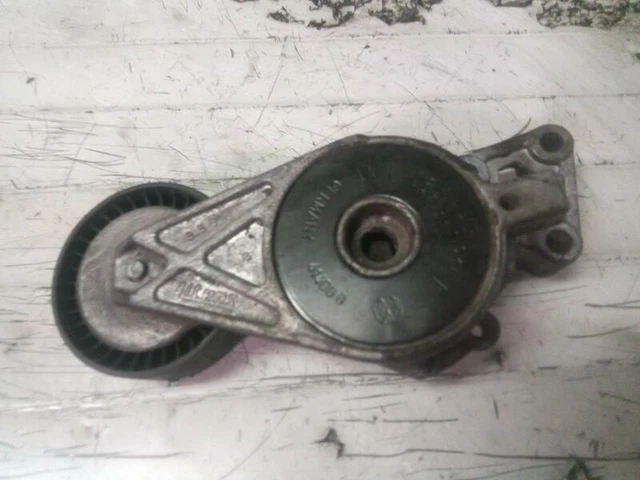 06A903315 galet tendeur pour SEAT IBIZA II 1.8 I 1996 414000 187732