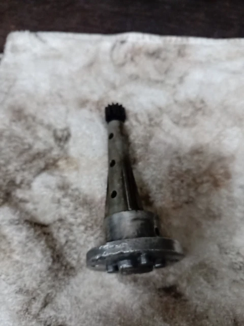 moto gilera 150 cc pompa olio usata originale