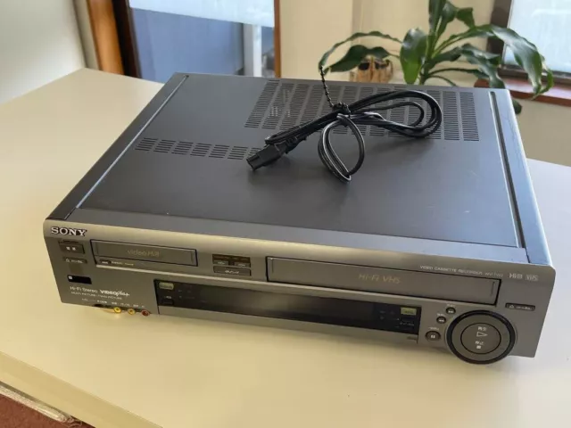 SONY Recorder Player WV-TW2 Hi8 8mm VHS VCR Video Video Cassette