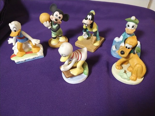 Disney Gift-Ware Figurine Sports Lot Of 7 Mickey Mouse Goofy Donald Pluto
