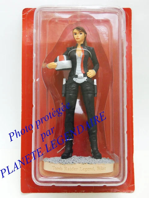 Statuette en résine de Lara Croft dans le jeu Tomb Raider: Legend