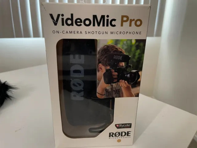 Rode VideoMic Pro Shotgun Condenser Microphone with Pistol Grip, Windscreen
