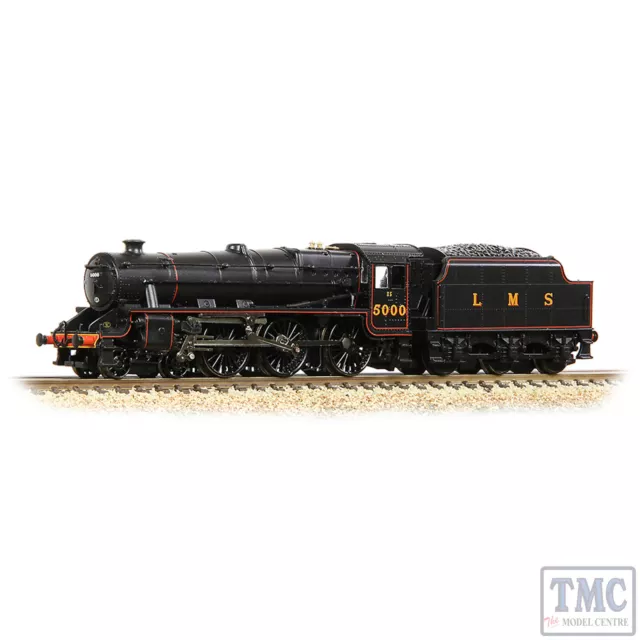 372-135A Graham Farish N Gauge LMS 5MT 'Black 5' with Riveted Tender 5000