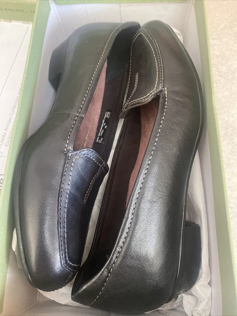 Womens Clarks timeless 7 N narrow black dress shoe