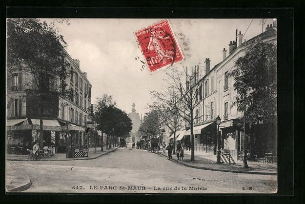 CPA Le Parc St-Maur, La rue de la Mairie 1909