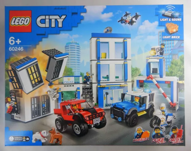 New LEGO City POLICE STATION 60246 Set: Light & Sound Bricks, Police Car, Sealed