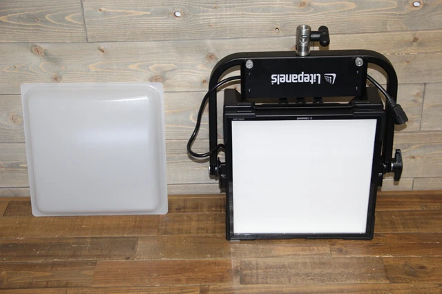 BROKEN Litepanels Gemini 1 x 1 RGBWW LED Hard Panel 945-2301 BROKEN Litepanels Gemini 1 x 1 RGBWW LED Hard Panel 945-2301
