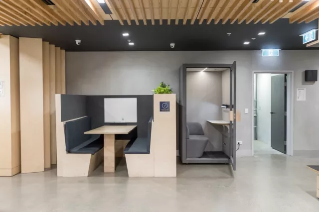 Office Pod - Soundproof Booth