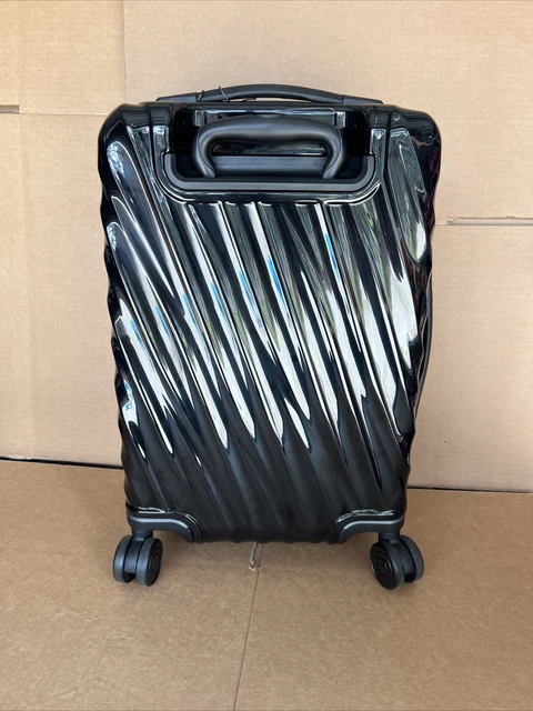 Tumi 19 Degree International Expandable 4 Wheeled Carry-On Suite case Black $695 5