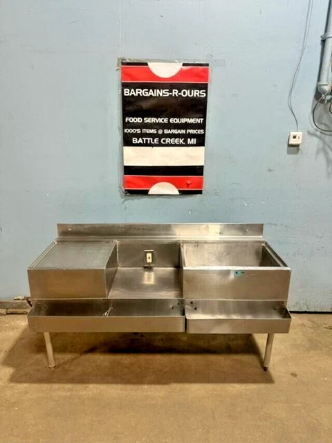 "Surpre Metal" Under Counter Ssteel, Ice Bin With Blender Station & Speed Rails