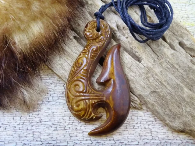 Maori Fish Hook Pendant Necklace Hei Matau Beach Jewelry