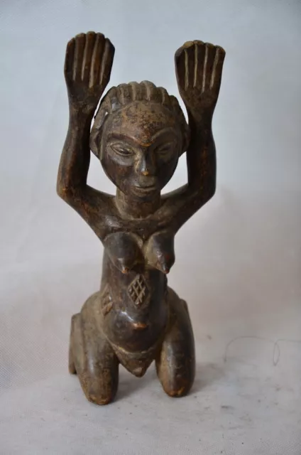 African tribal art,luba statue from democratic Republic of Congo( kasai region)