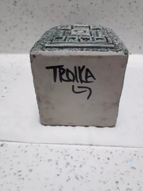 trioka pottery