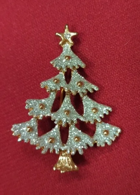 Vintage Christmas Tree Retro Brooch Pin Very Pretty