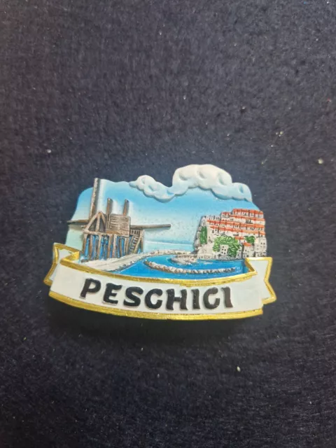 Calamita Magnete Souvenir  Città Peschici Bordo Oro Resina 3D