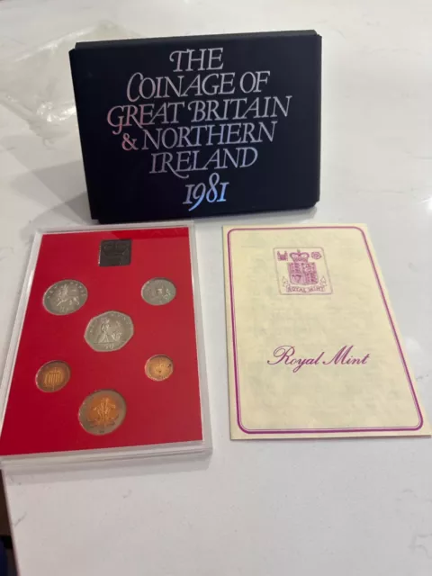 Royal Mint 1981 Proof Annual Coin Set in black envelope with booklet