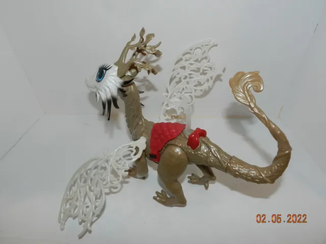 Ever After High Dragon Games Apple Whit E's Dragon Braebyrn Action Figure Toy