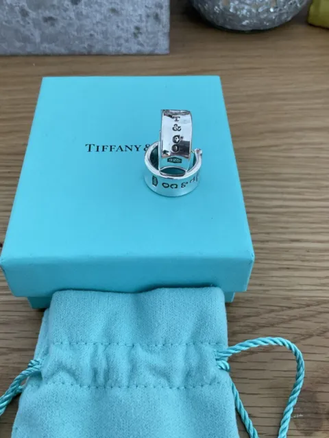 Genuine Tiffany & Co Hoop  Earrings Sterling Silver Box/pouch