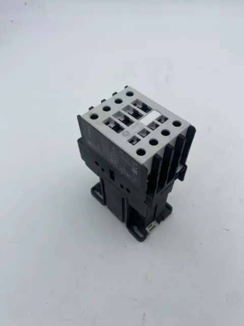 1pc x GE CL03D310M CONTACTOR 2