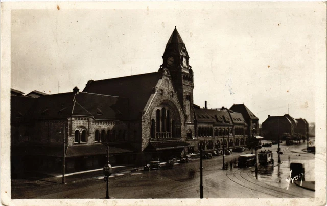 CPA AK METZ La Gare Centrale (255243)