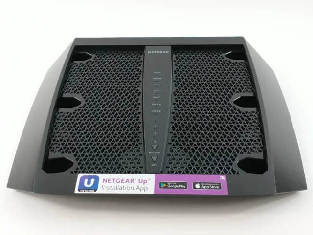 NETGEAR Nighthawk X6S Smart Wi-Fi Router (R8000P) AC4000 Tri-band/ DAMAGE PARTS