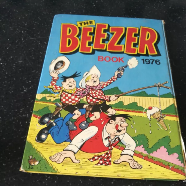 The Beezer Book 1976 Annual Good Condition price clipped