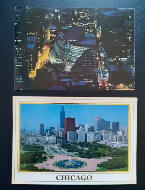 Postcards of the State of Illinois Center and Skyline of Chicago, Illinois. 1989