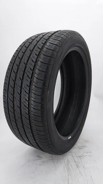 Used Tire 255/45R20 TOYO PROXES 4 PLUS 105Y All Season - Tread Depth 7/32