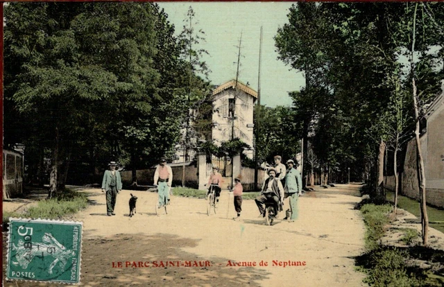 CPA - 94 - LE PARC-SAINT-MAUR - Avenue de Neptune