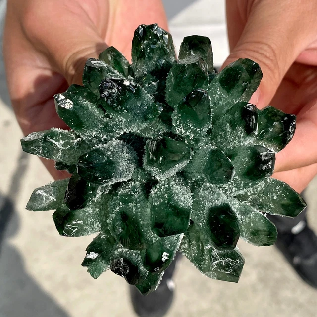 348G New Find Green Phantom Quartz Crystal Cluster Mineral Specimen Healing 7
