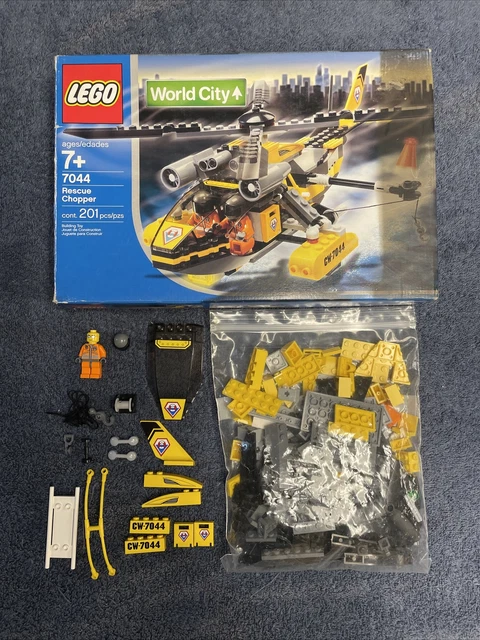 LEGO World City 7044 Rescue Chopper 97.07% Complete W/Box LEGO World City 7044 Rescue Chopper 97.07% Complete W/Box