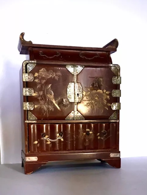 ancien petit cabinet , Coffret À Bijoux  Japonais laqué